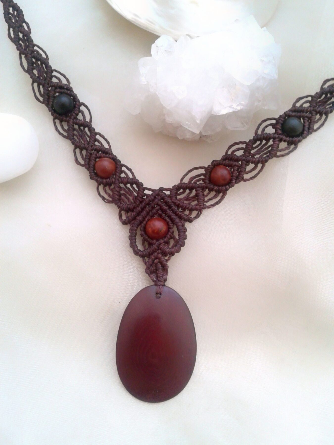 Collier Macramé Tagua Et Perles Jaspe Picasso / Bijou Artisanal ,Lithothérapie – Image 3