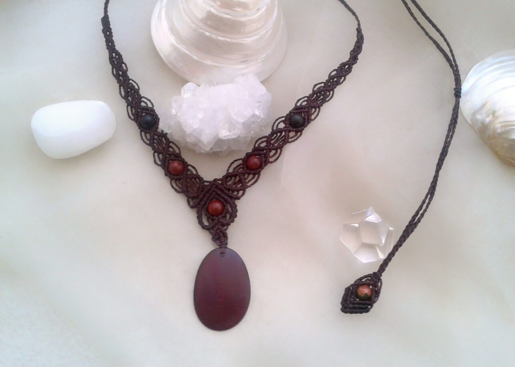 Collier Macramé Tagua Et Perles Jaspe Picasso / Bijou Artisanal ,Lithothérapie
