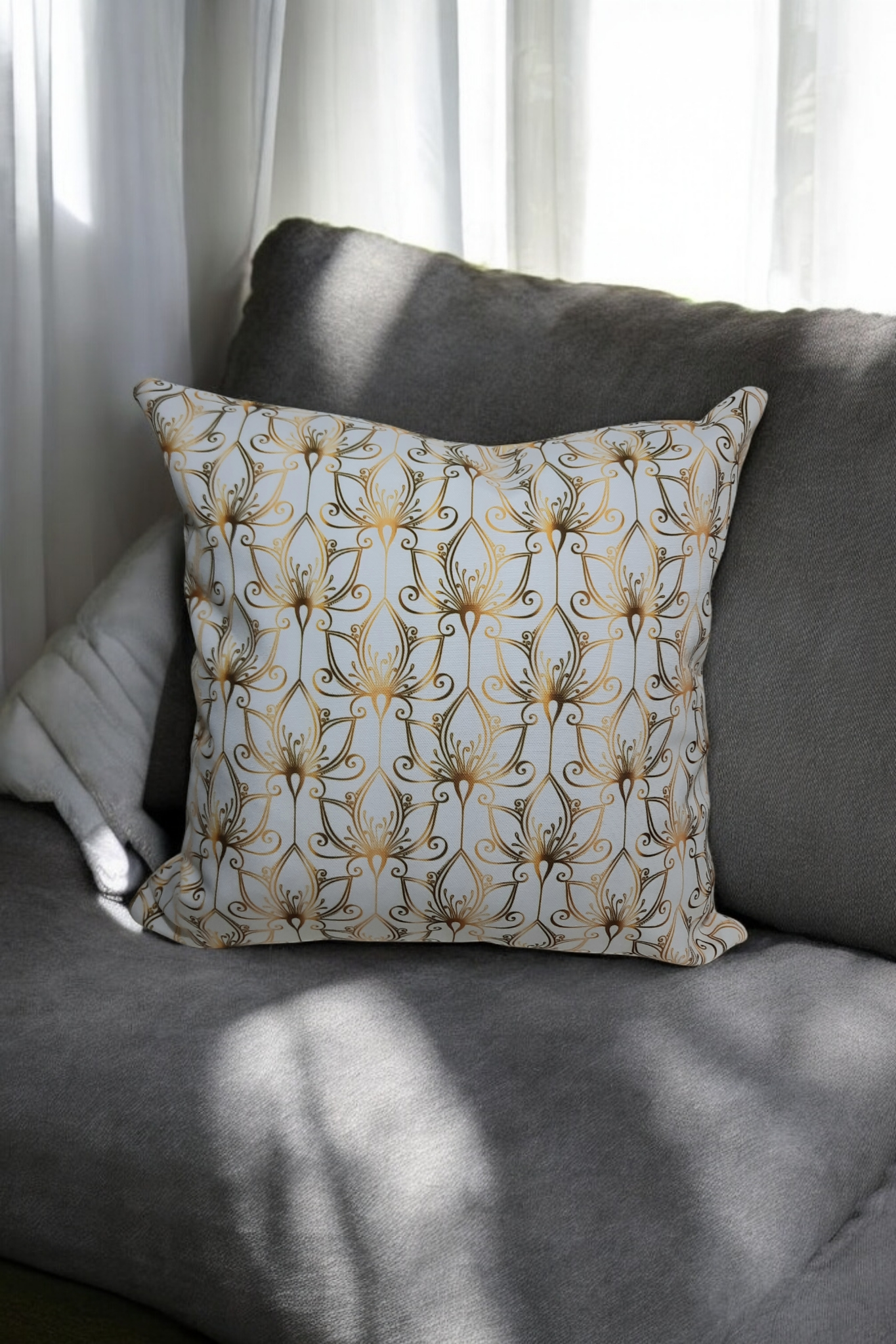 Housse de Coussin Art Déco Lys Gold - Fabrication Française & Oeko-Tex - 40x40 cm – Image 2