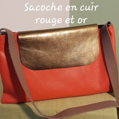 Sac bandoulière en cuir rouge et or