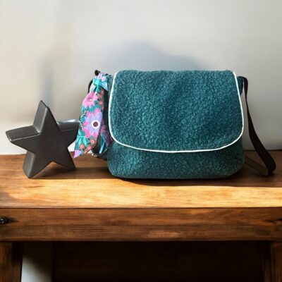 Sac besace "P'tite Poulette" bouclette bleu canard