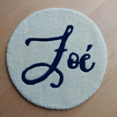 Tapis artisanal personnalisable
