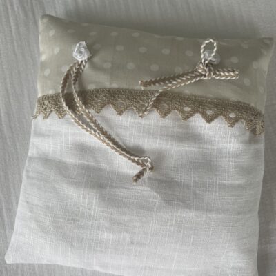 Coussin d'alliances Lin et Pois