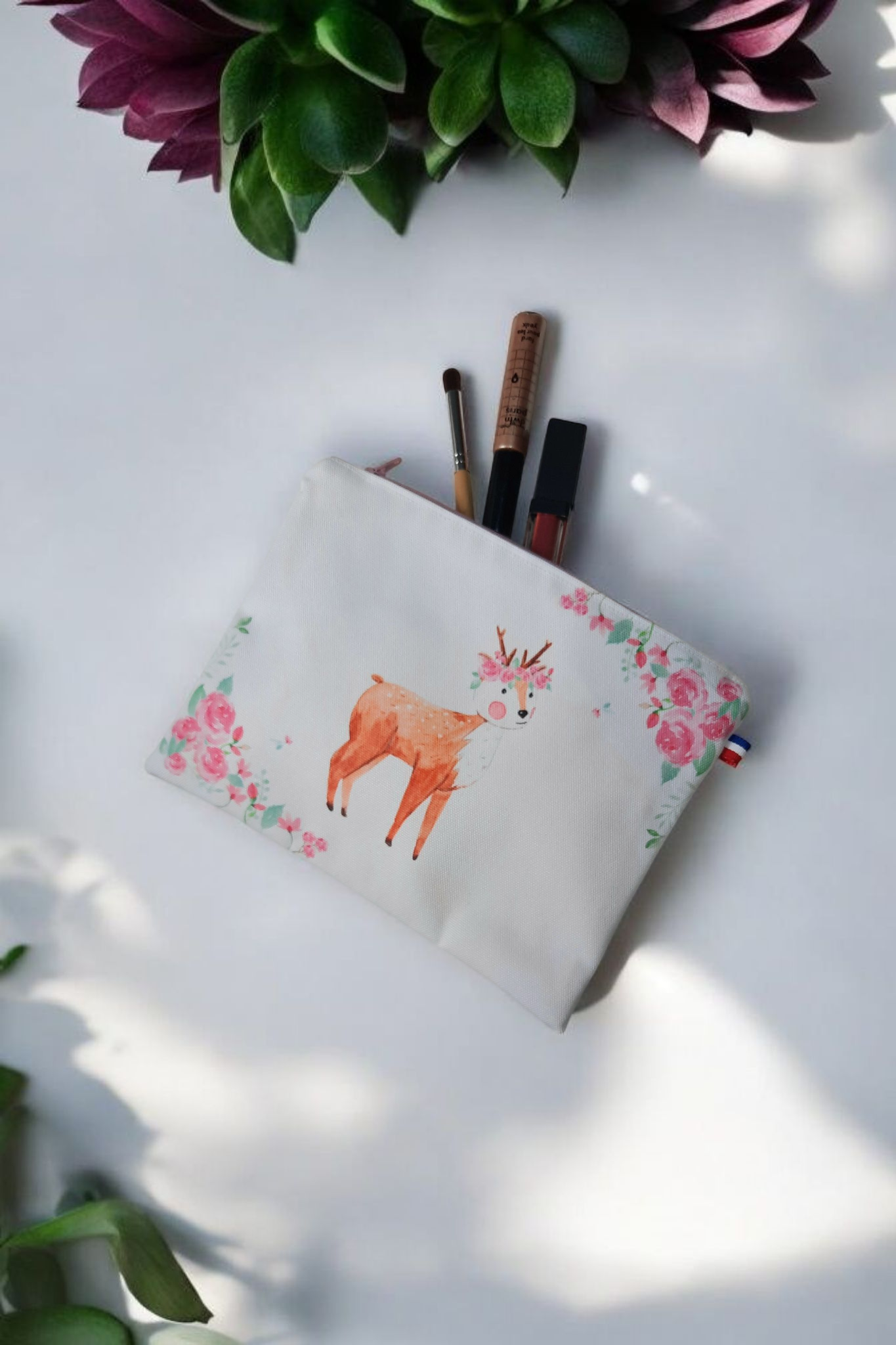 Trousse Plate Imperméable – Motif Cerf Aquarelle, Fabrication Artisanale