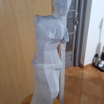 STATUE GREC