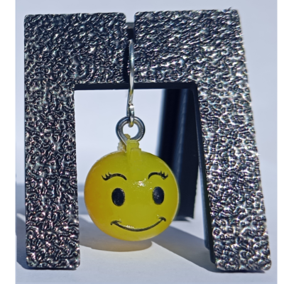 Boucles d'oreilles pendentifs émoji punk
