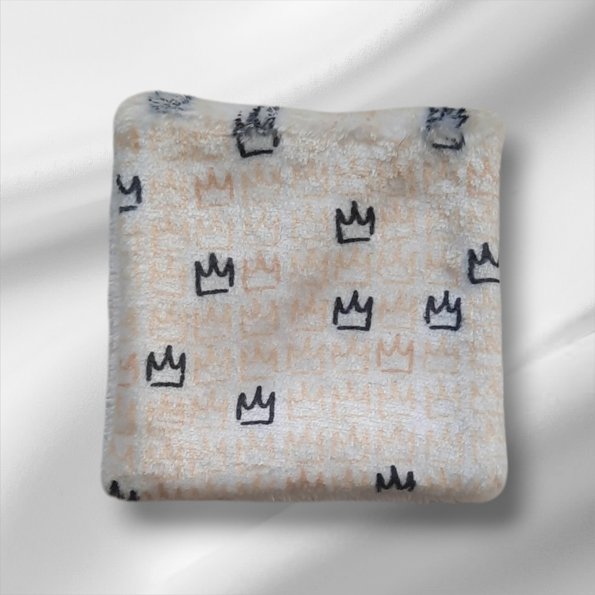 Lingettes Démaquillantes Réversibles – Un Cadeau Doux pour une Maman en Or – Image 3