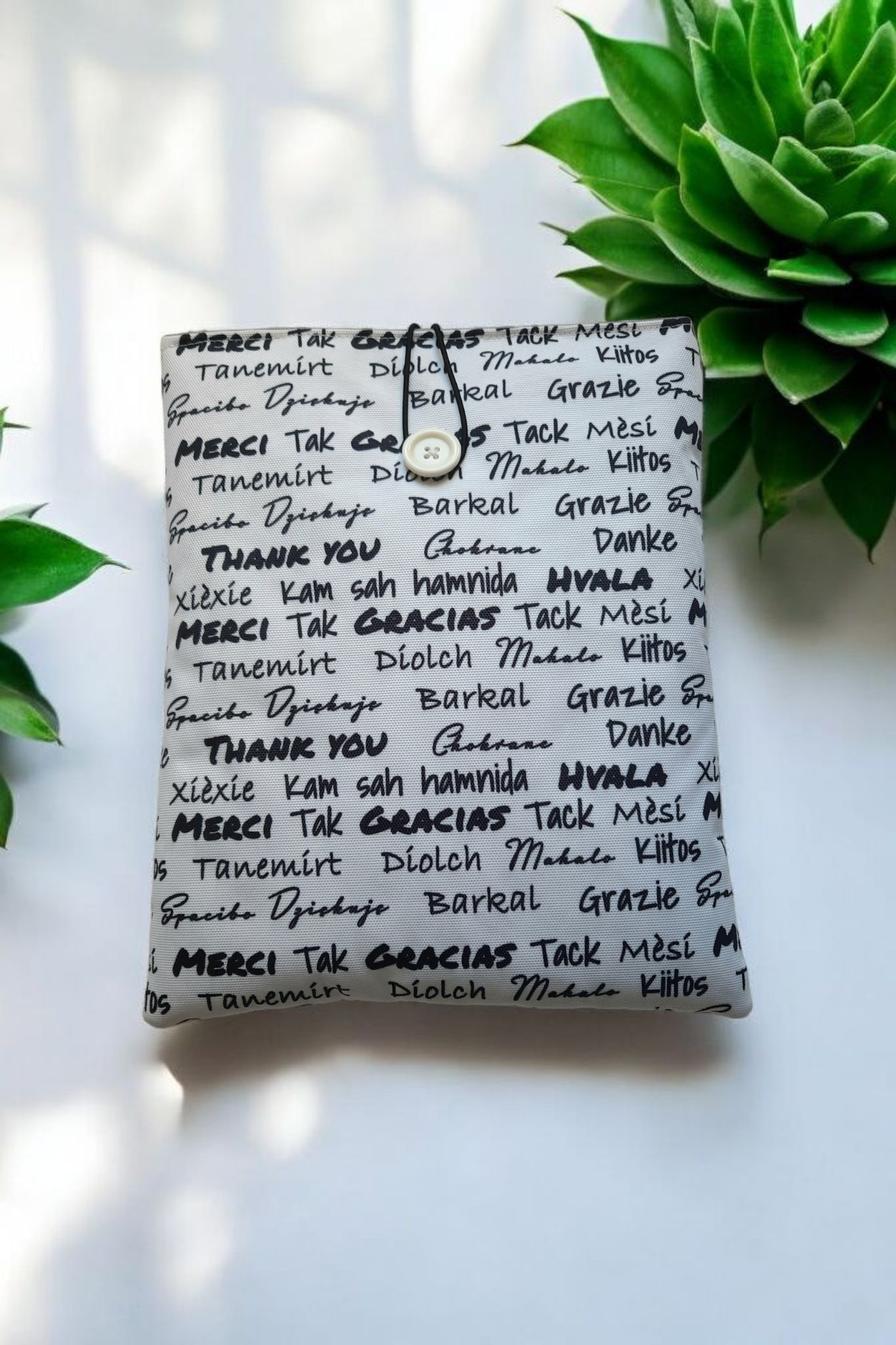 Pochette Molletonnée "Merci" – Protection pour Livres, Tablettes et Liseuses – Image 2