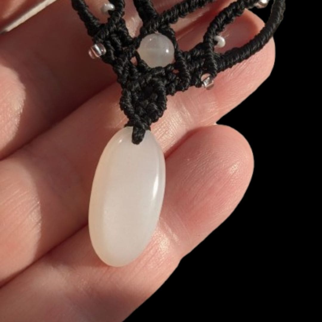 Collier Macramé Noir Pierre De Lune .Bijou Unique .Lithothérapie – Image 7