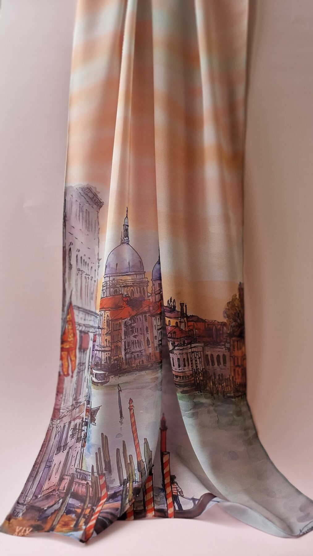 Écharpe en soie mousseline "Venise", beige – Image 2