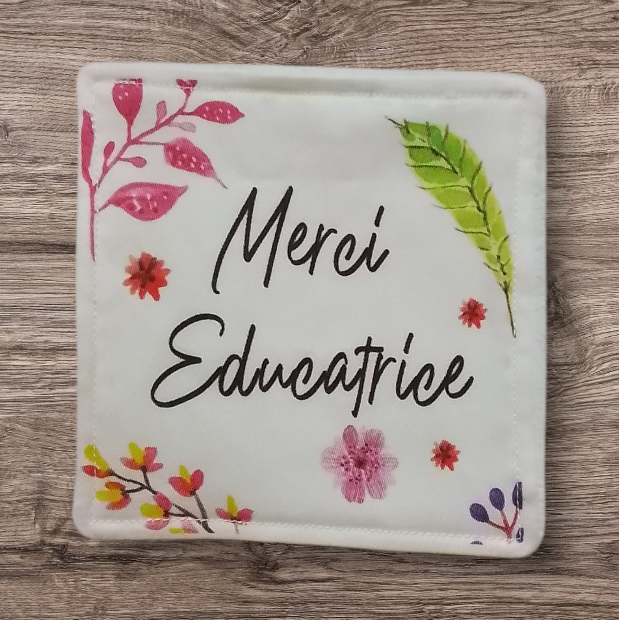 Cadeau Éducatrice : 4 Lingettes Démaquillantes Lavables Personnalisées – Image 2