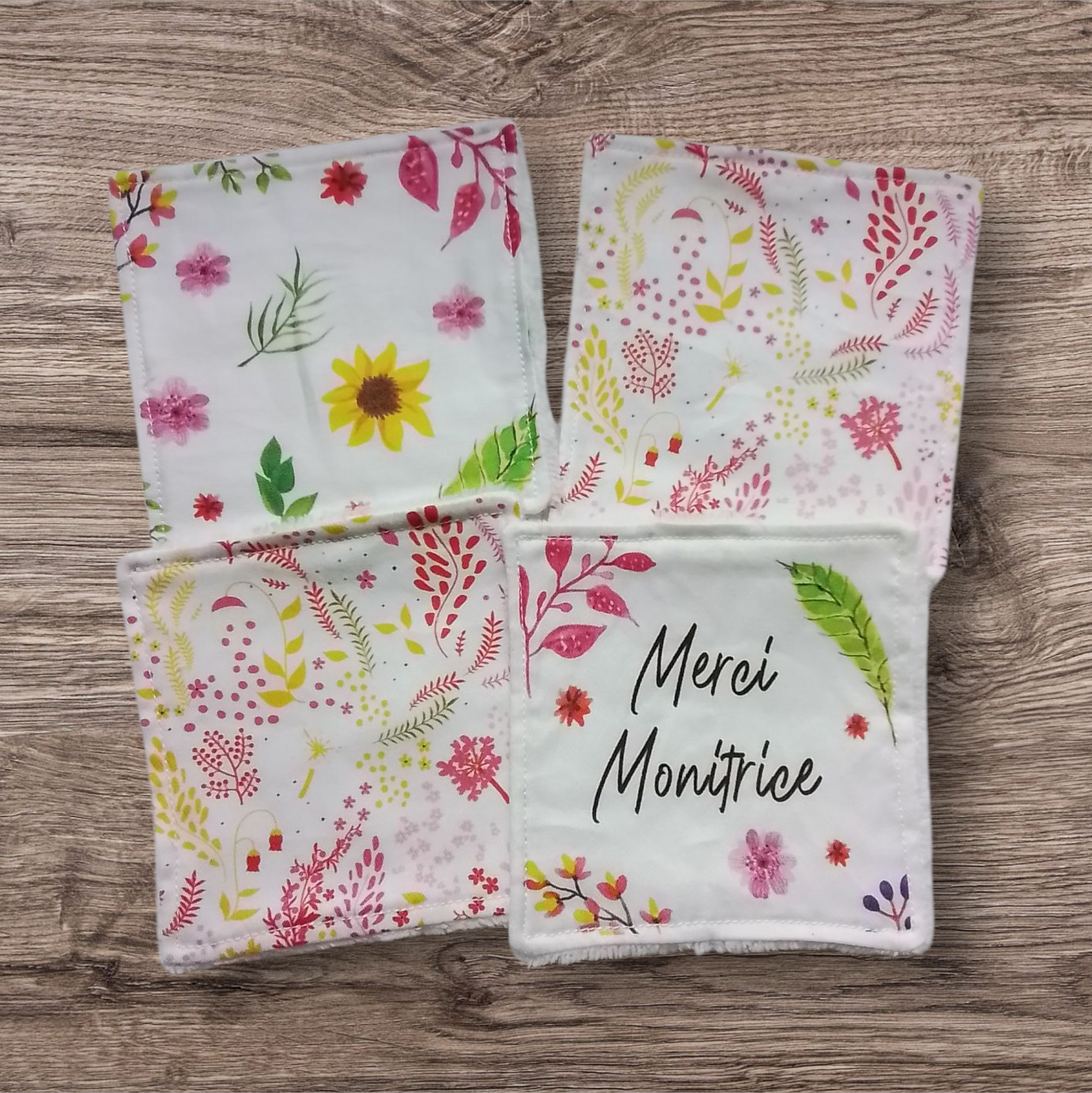 Lot 4 lingettes personnalisées en coton Oeko-Tex – Cadeau monitrice
