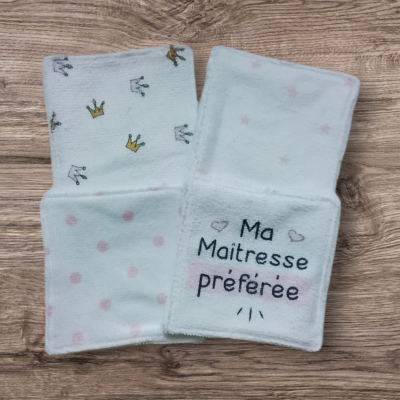 Lot de 4 lingettes démaquillantes lavables personnalisées – Cadeau maîtresse