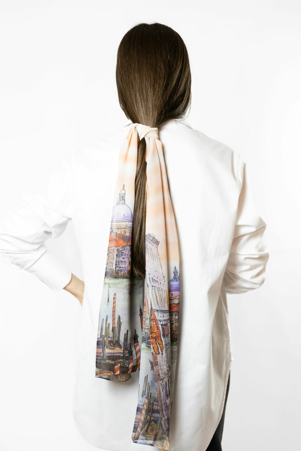 Écharpe en soie mousseline "Venise", beige – Image 5