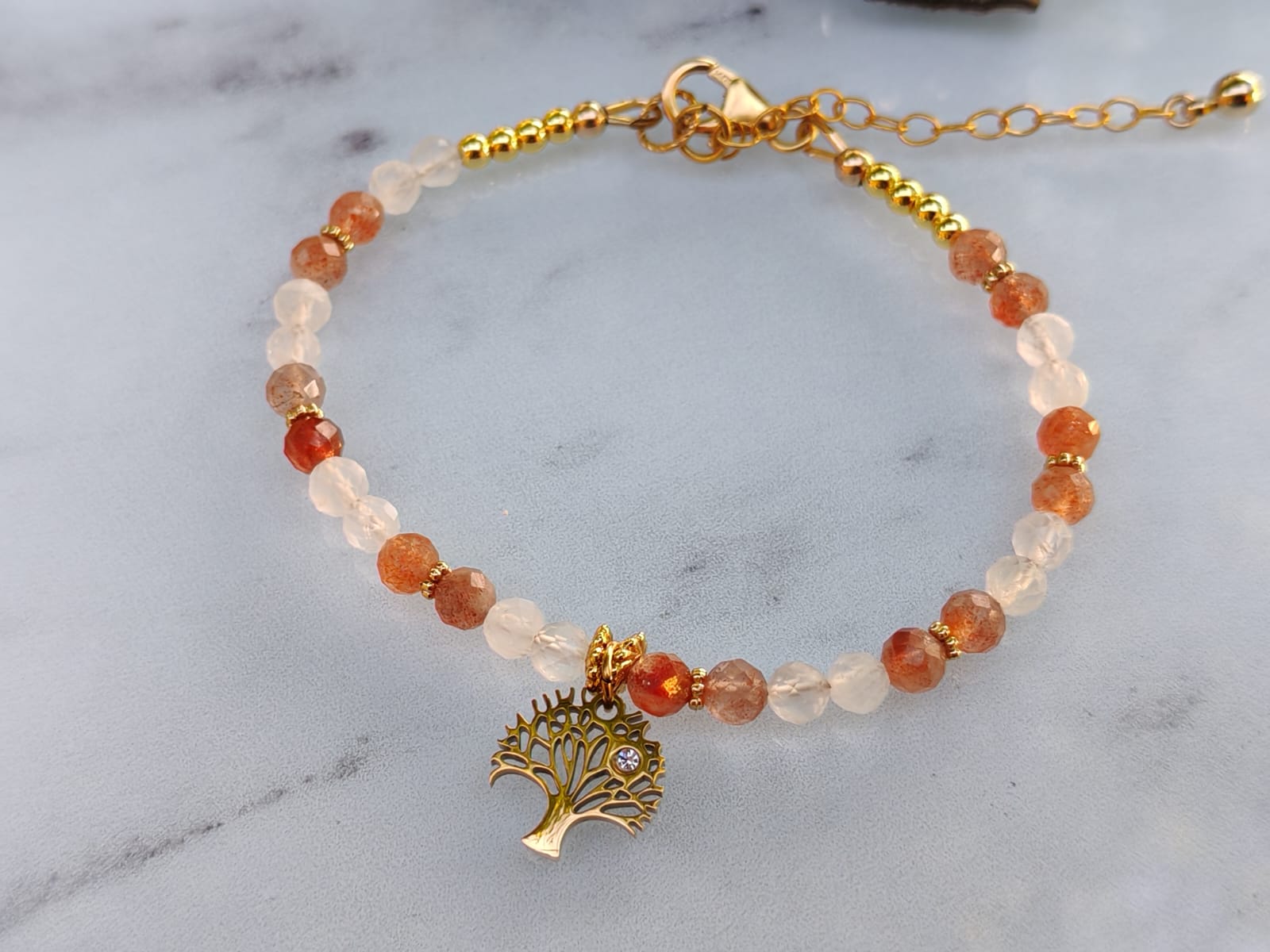 Bracelet Pierre du Soleil et Pierre de Lune - Breloque Arbre de Vie - Gold Filled 14k