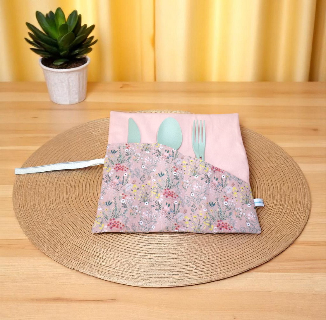 Pochette - étui à couverts molletonné, modèle au choix