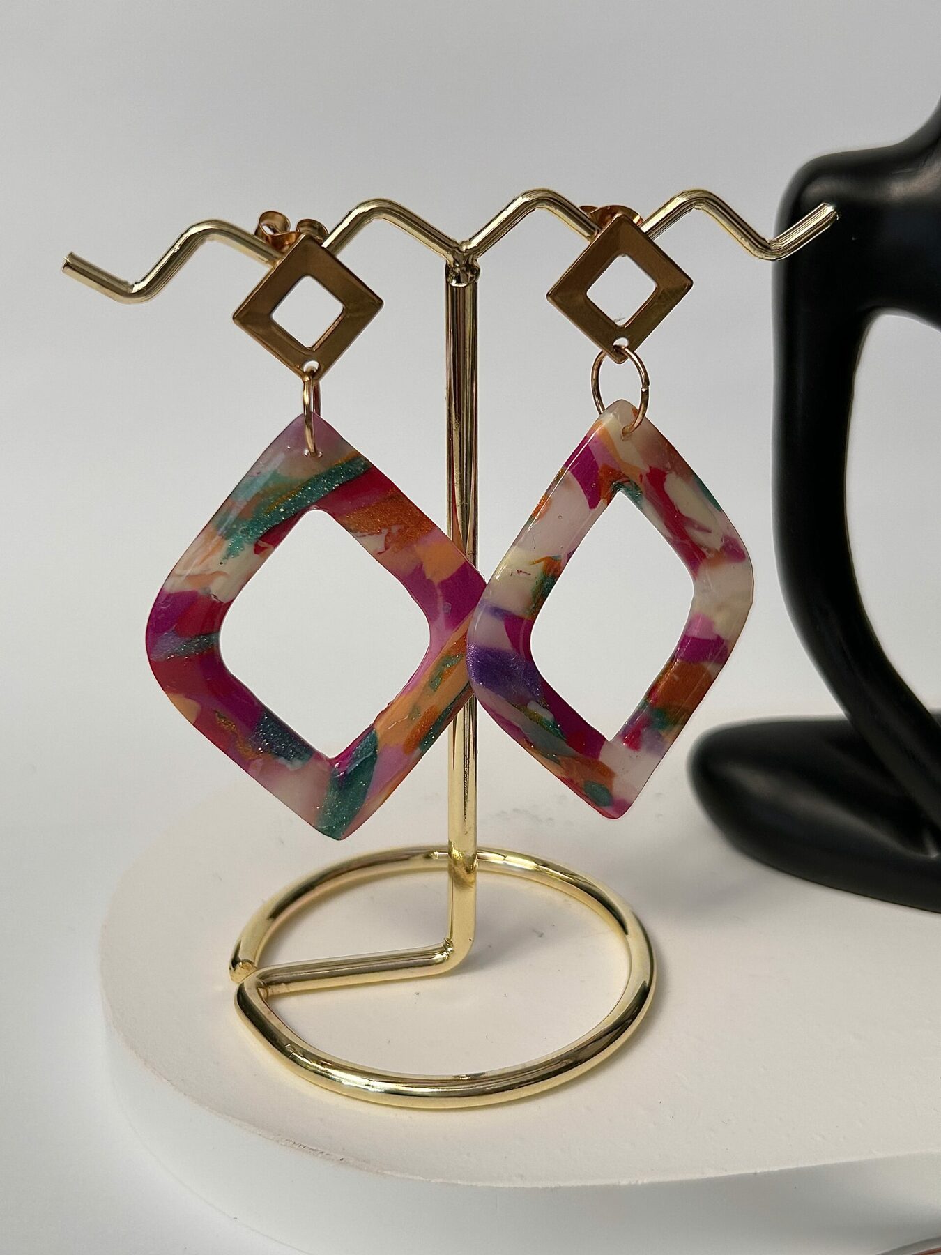 Boucles d’oreilles en pâte polymère, losange multicolore