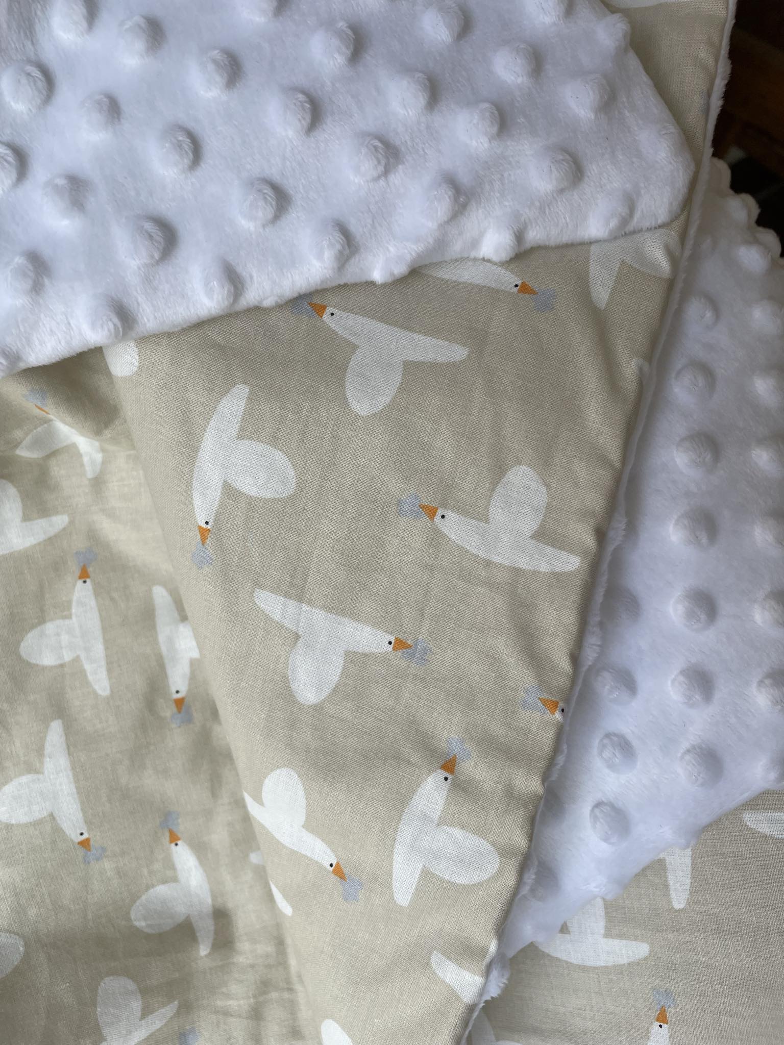 COUVERTURE MOLLETONNEE 90X75cm - Petites oies