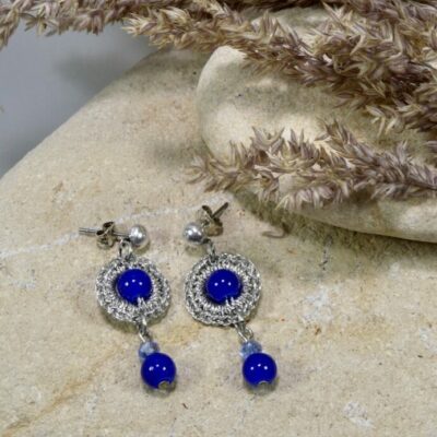 Boucles d'oreilles au crochet et perles en verre bleu cobalt, Saturne