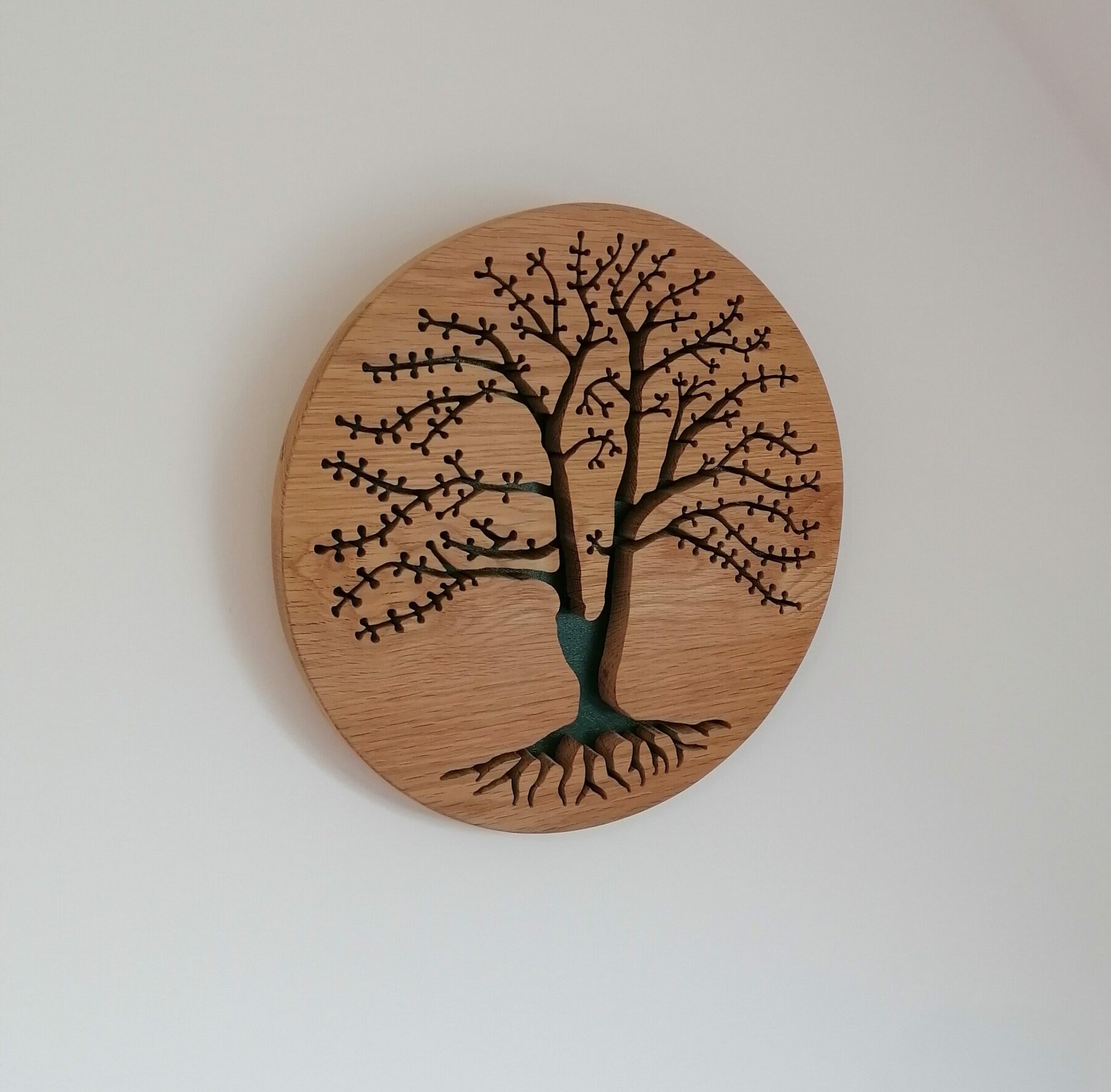 Arbre de vie en chêne à accrocher au mur, belle décoration murale pour votre intérieur, ambiance nature, romantique, originale et reposante. – Image 4