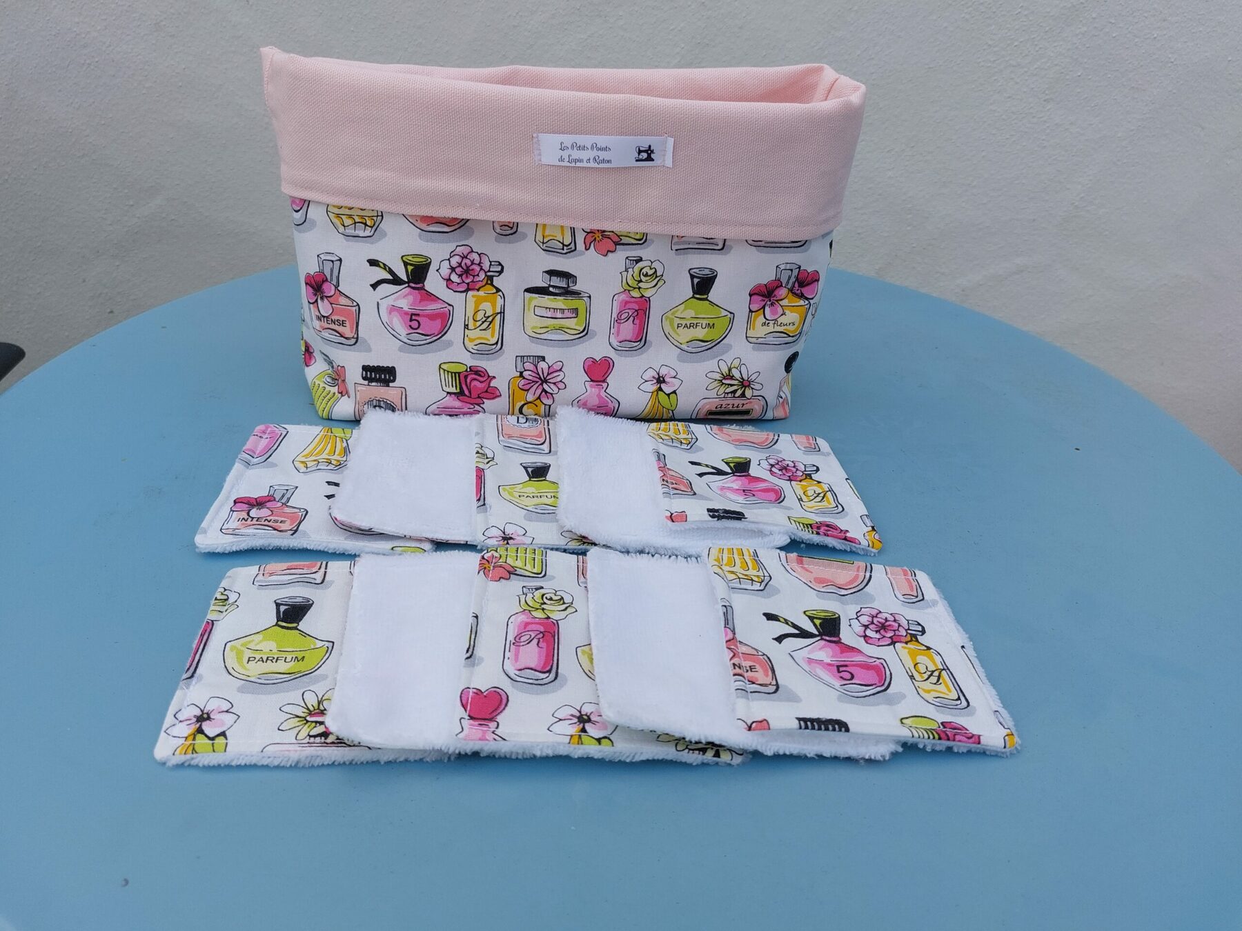 ensemble panière et lingettes démaquillantes assorties