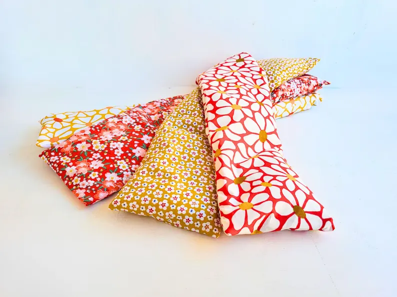 Bouillotte cervicale sèche déhoussable, grains de blé ou graines de lin BIO (Motifs 8)