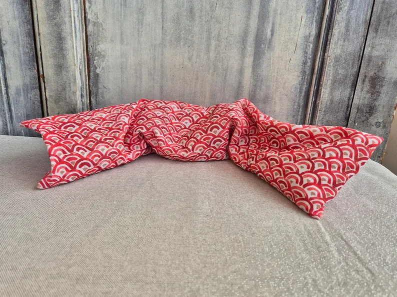 Bouillotte cervicale sèche déhoussable, grains de blé ou graines de lin BIO (Motifs 7) – Image 3
