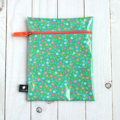 pochette impermeable zippee motif fleurs