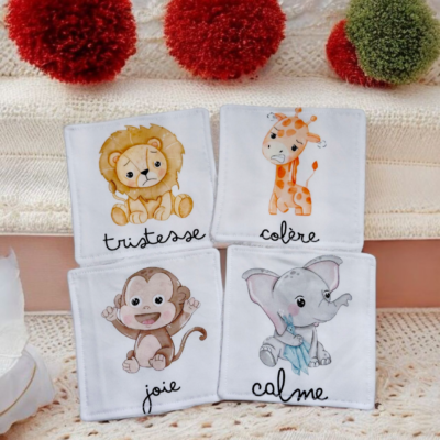 Lot de 4 lingettes lavables bébé – Motif “Les émotions ludiques”
