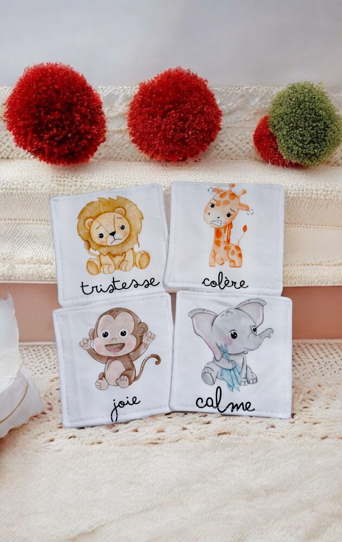 Lot de 4 lingettes lavables bébé – Motif “Les émotions ludiques”