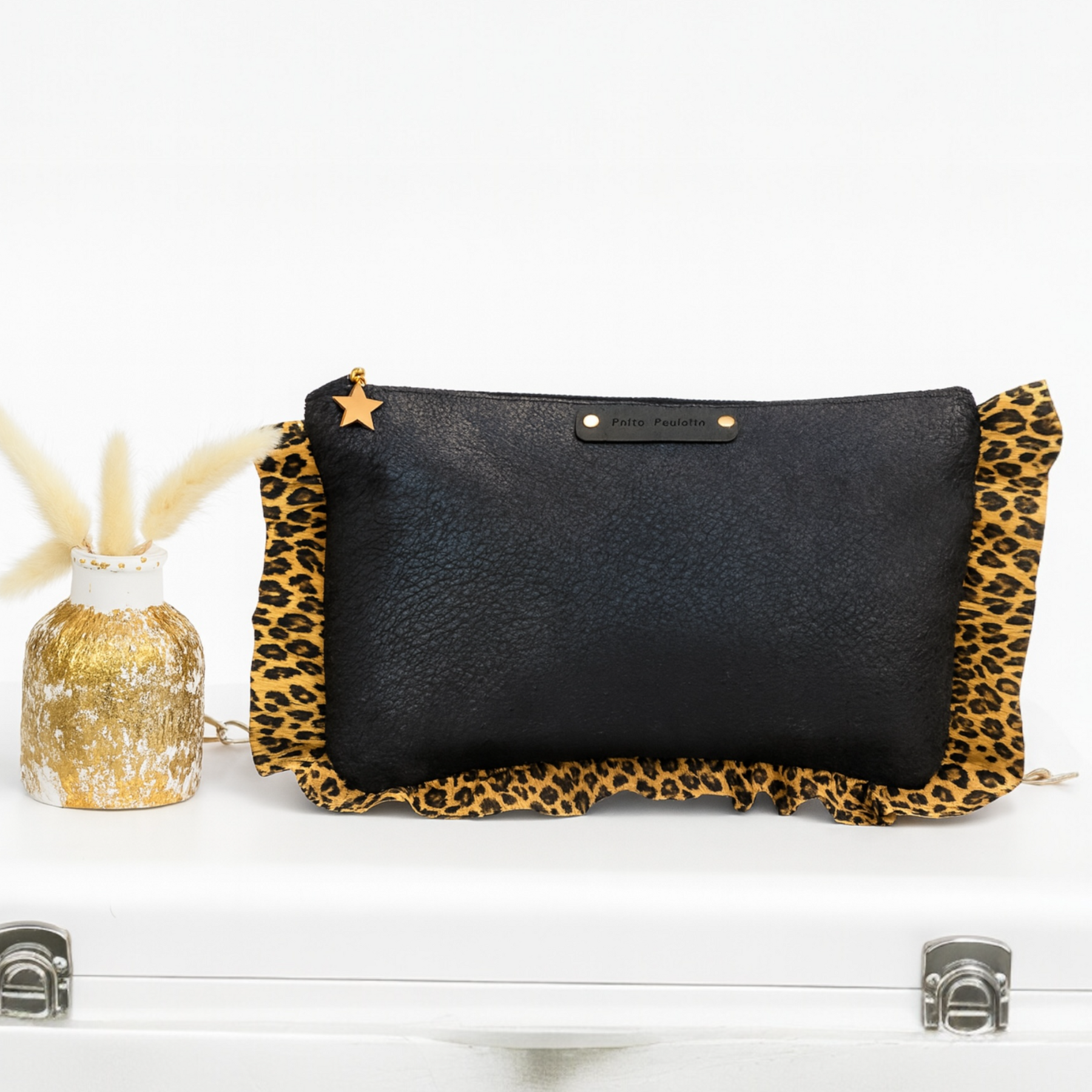 Sac bandoulière en simili cuir brillant et leopard- Création Artisanale Française