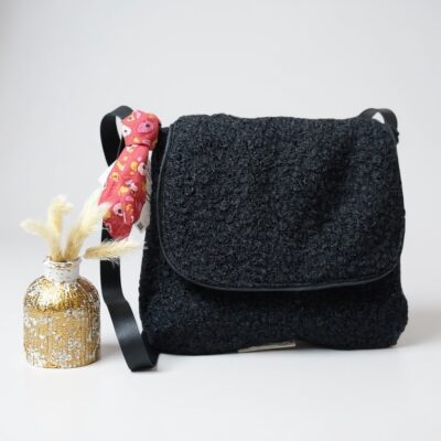 🌸 Sac Besace "P’tite Poulette" – Tissu Fleuri- Création artisanale Française