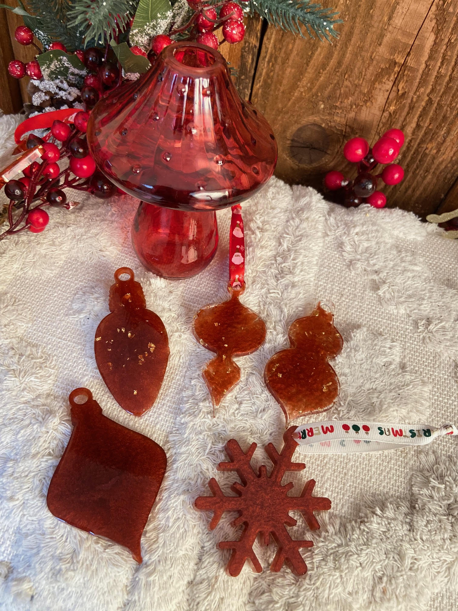 décoration de noël pour sapin - Reine rouge dorée - étoile - boule en résine – Image 2