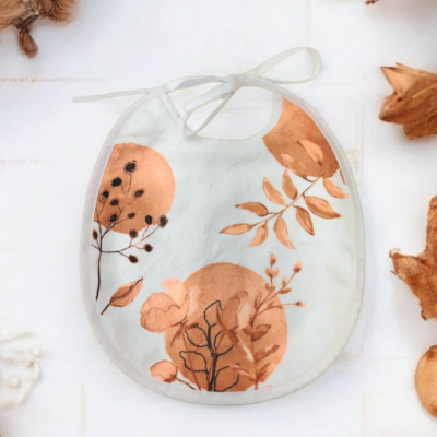 Bavoir Rond en Éponge de Bambou – Collection Loutre