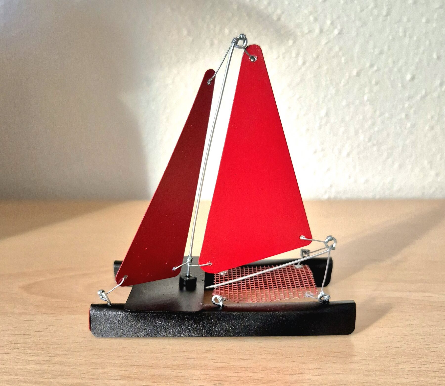 Bateau catamaran miniature décoratif