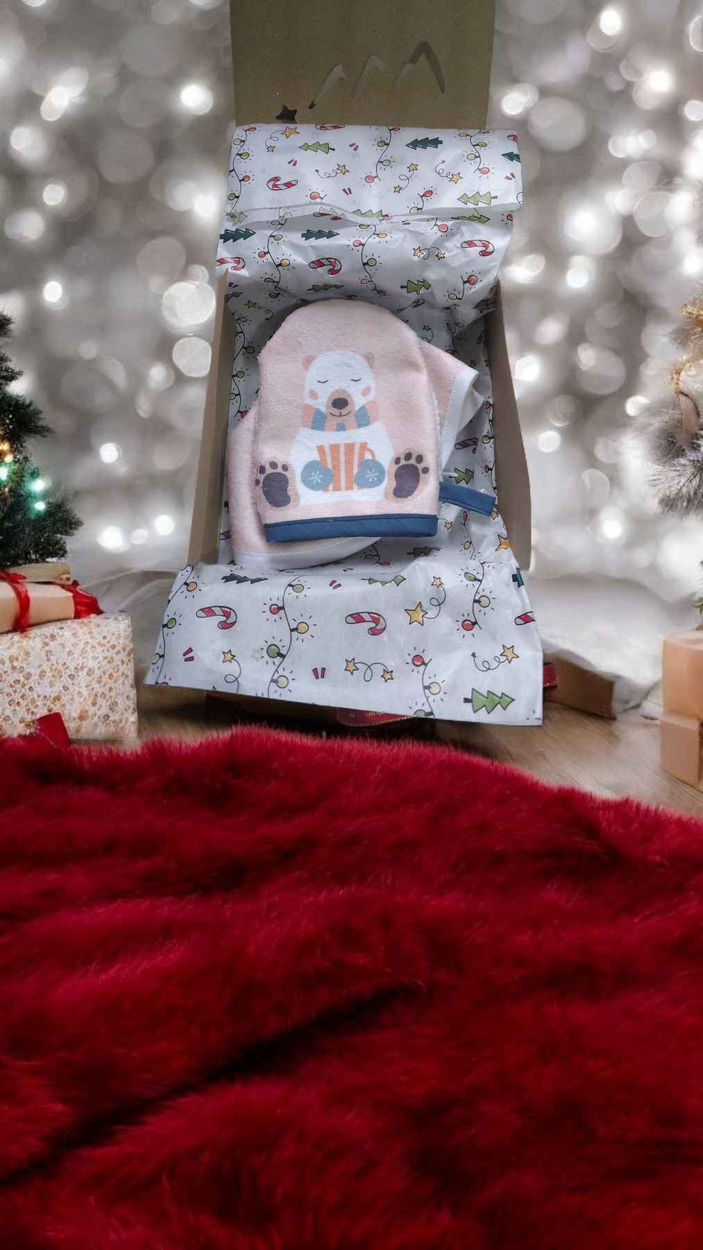 Coffret naissance ou premier Noël bébé – bavoir rond & mini gant assort – Image 4