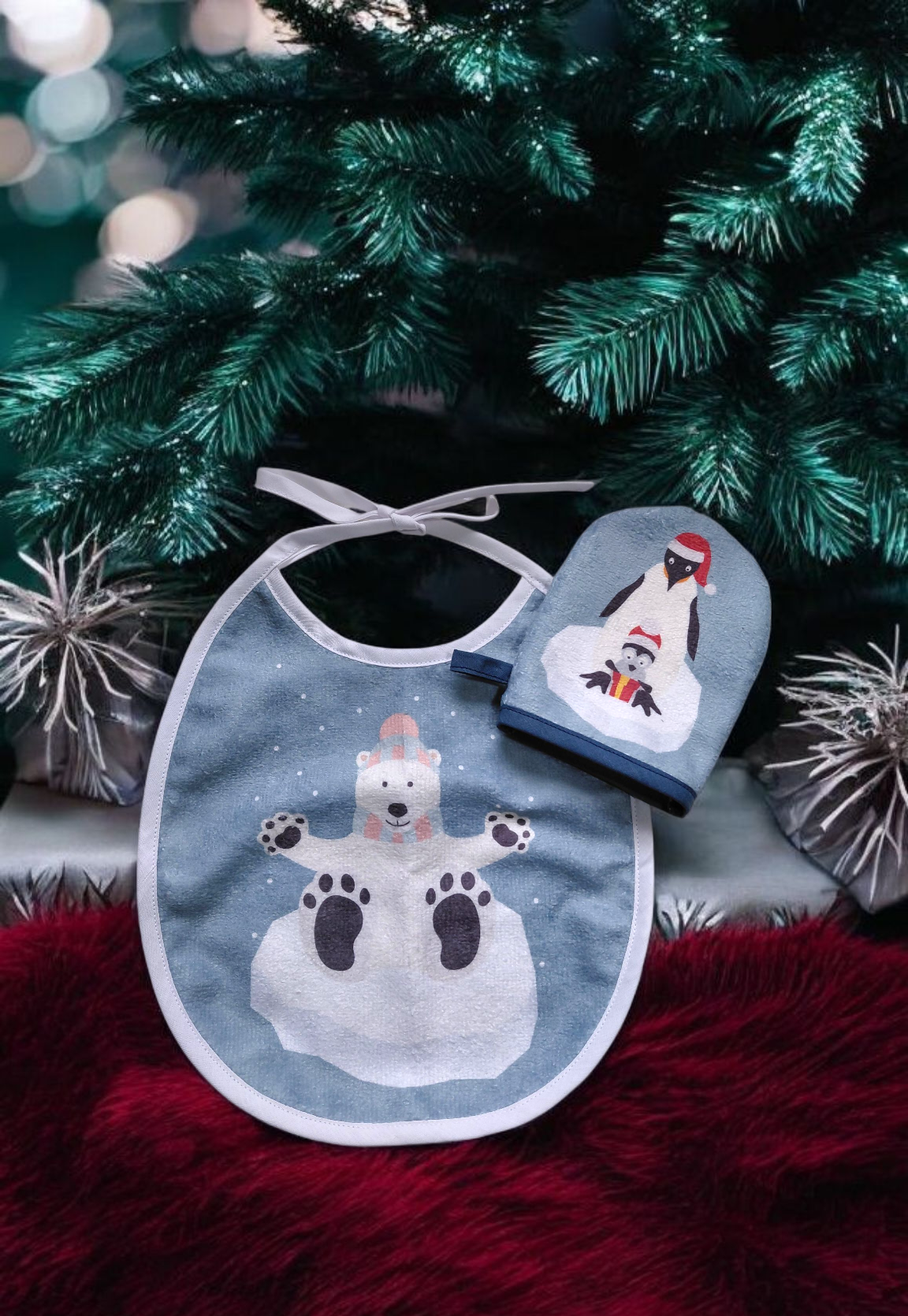 Coffret naissance ou premier Noël bébé – bavoir rond & mini gant assort