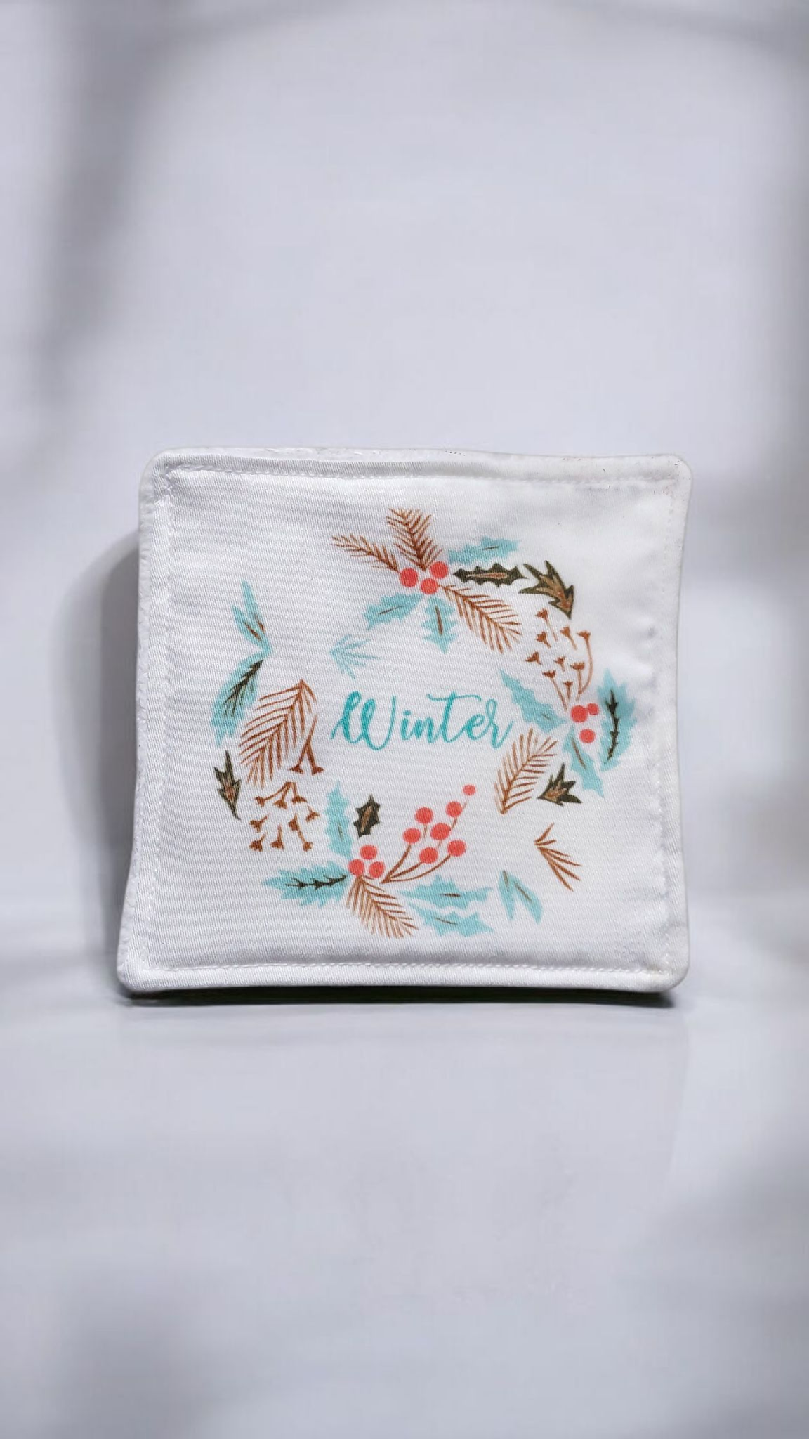 Lot de 4 lingettes démaquillantes lavables motif hiver – fait main en coton et éponge de bambou Oeko-Tex® – Image 2