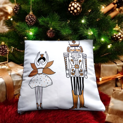 Coussin de Noël fait main – Design casse-noisette