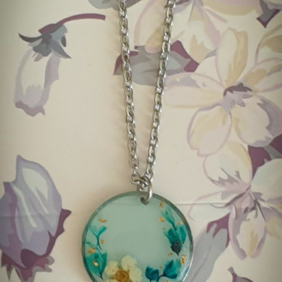Collier Argenté Artisanal "Fleurs de Spirée, gypsophile" - Made In France