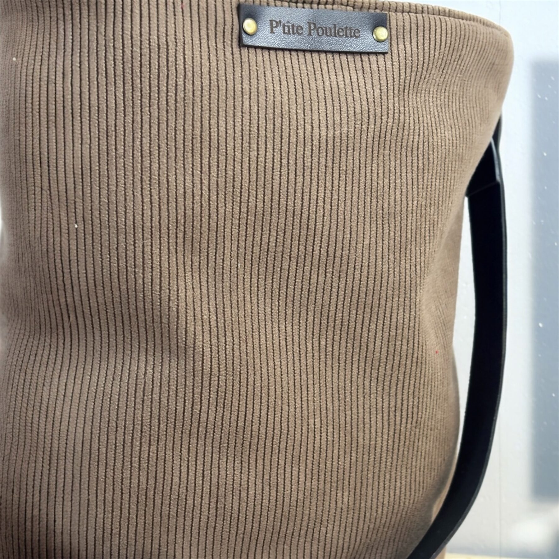 Sac Cabas en Velours Côtelé Taupe – Collection Mademoiselle Poulette – Création Artisanale Française – Image 2