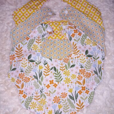 ensemble bavoir naissance