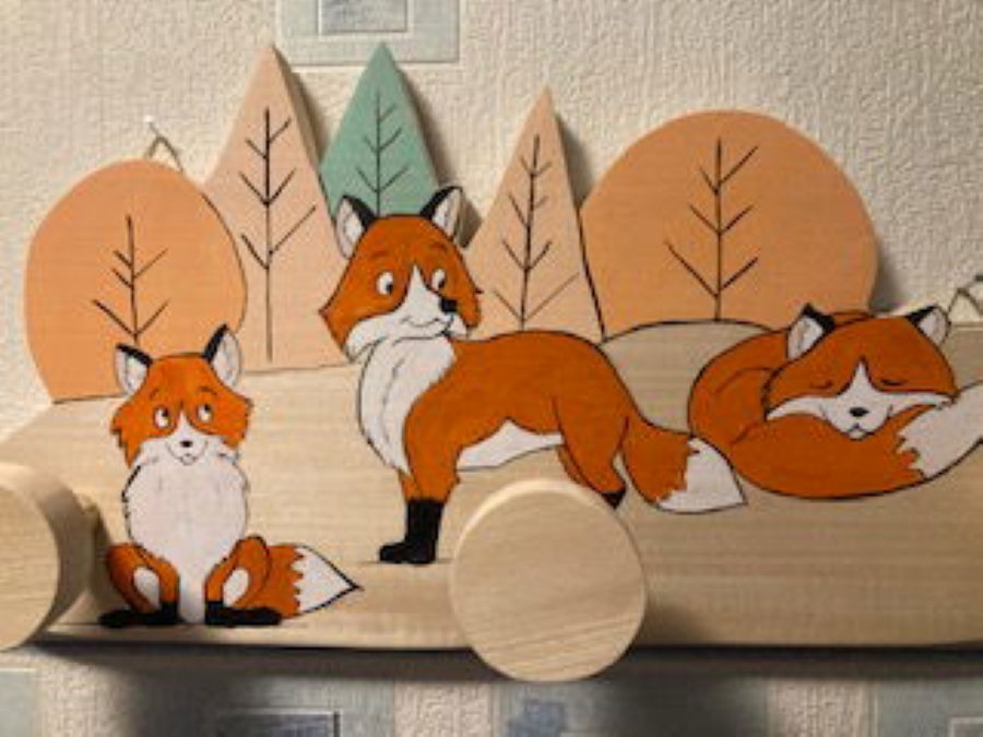 Porte-manteau en bois massif "renards" pour chambre d'enfants