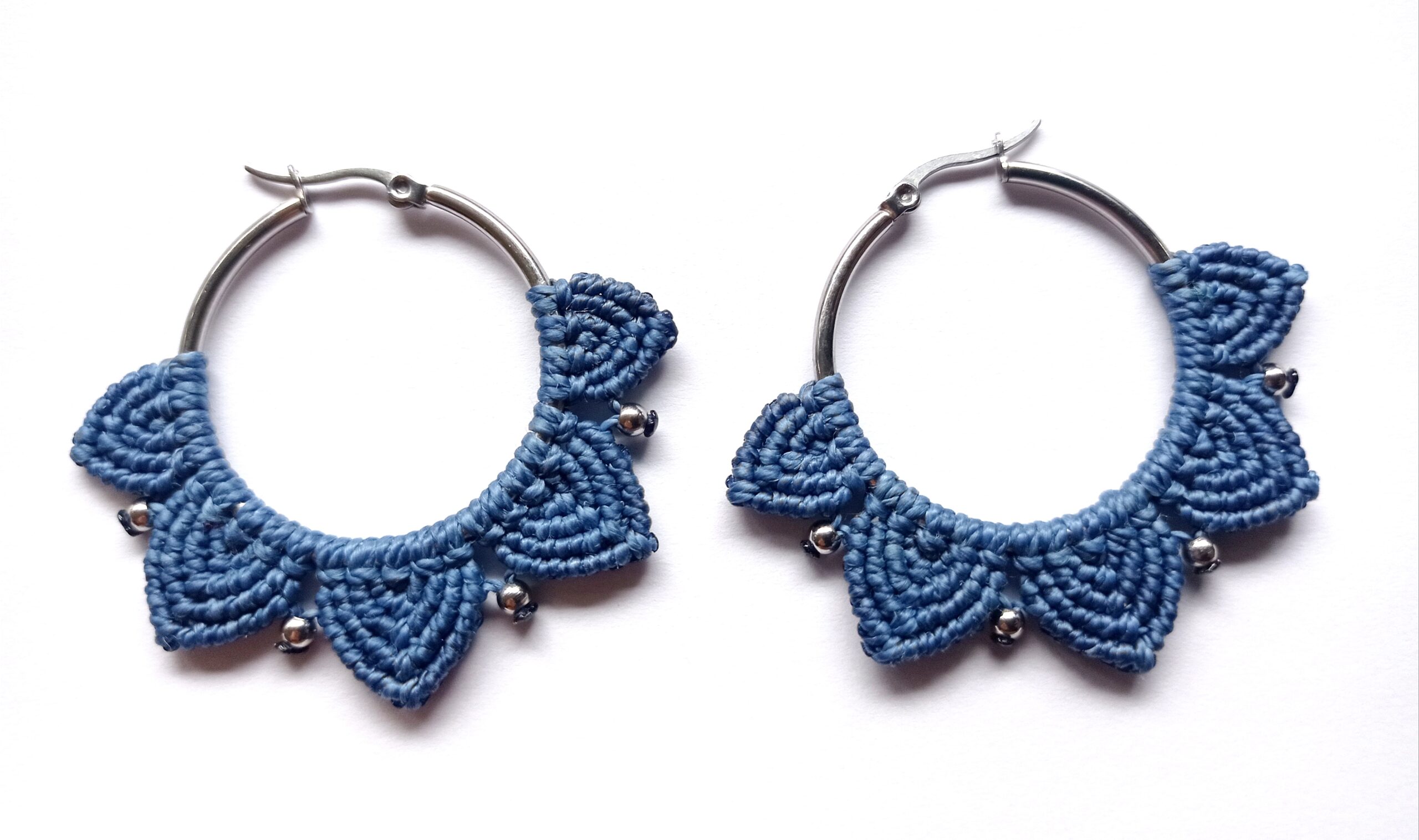 Créoles pétales, acier inoxydable, bleu, grandes