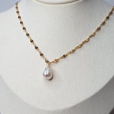 Collier Vaiana - Perle d’eau douce et acier inoxydable