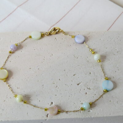 Bracelet nacre et fermoir acier inoxydable