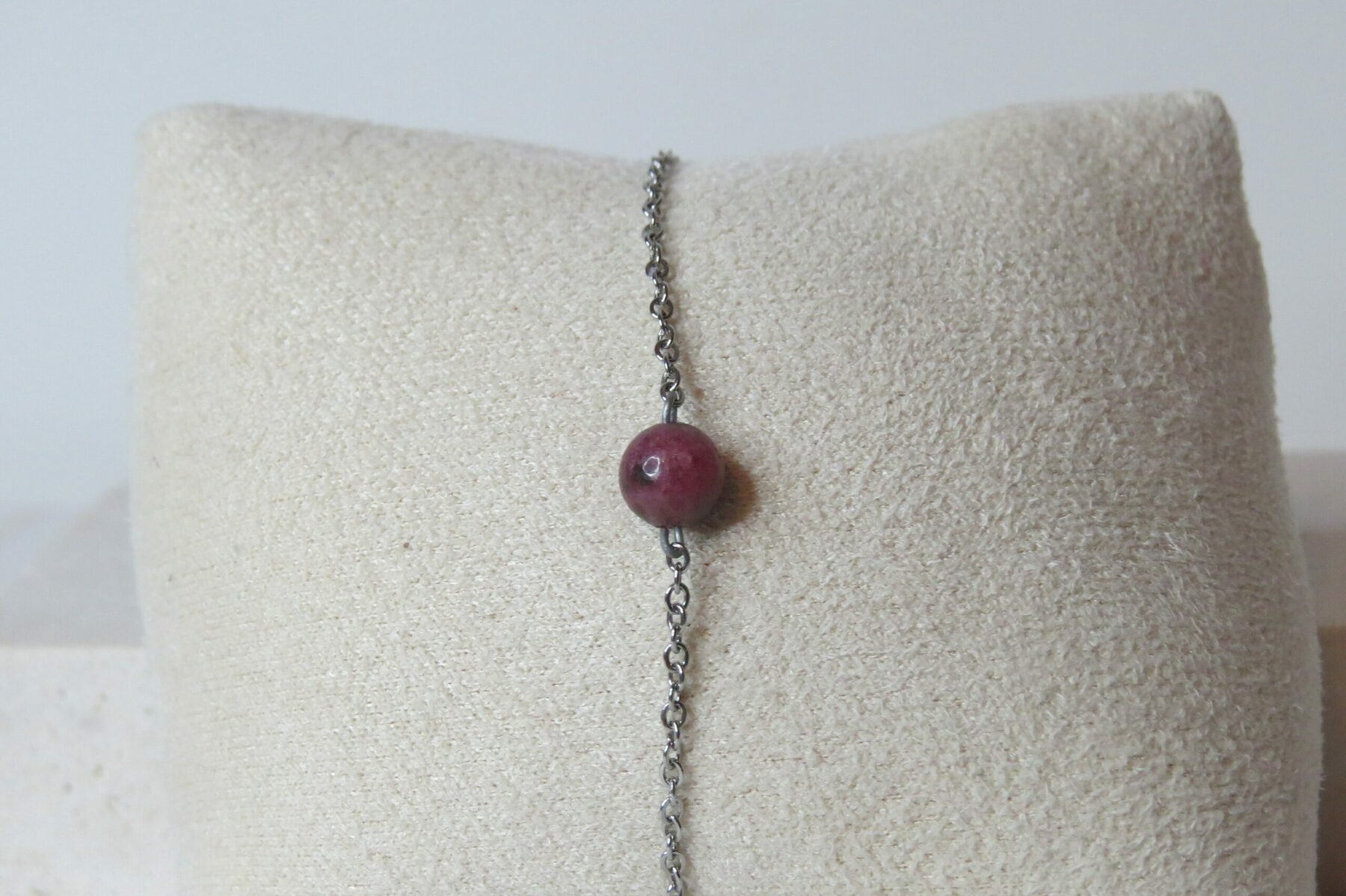Bracelet pierre de rhodonite et acier inoxydable