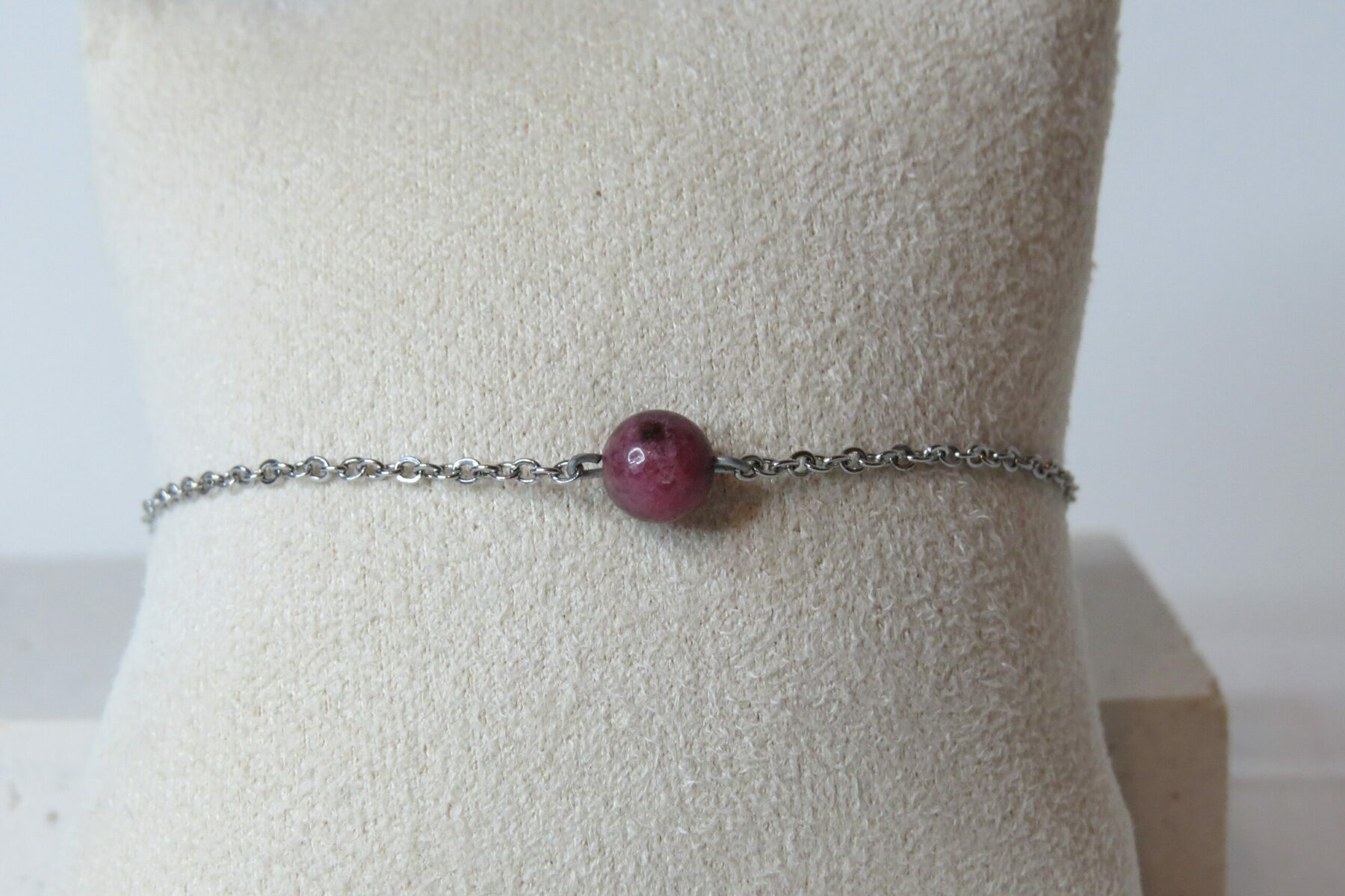 Bracelet pierre de rhodonite et acier inoxydable – Image 3