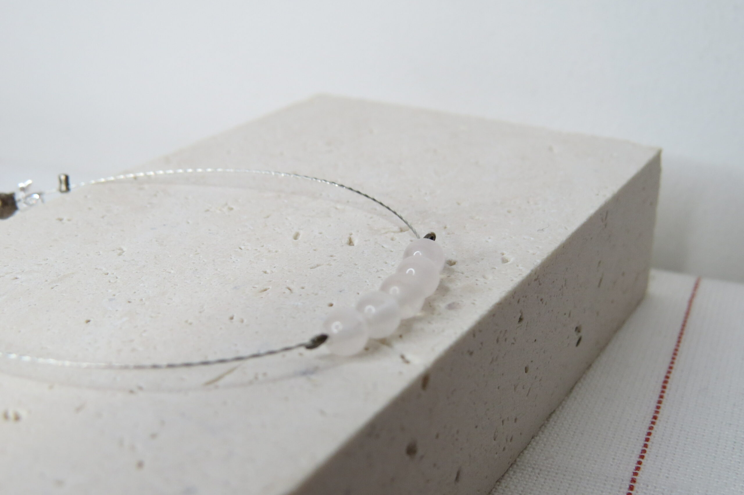 Bracelet quartz sur câble – Image 3