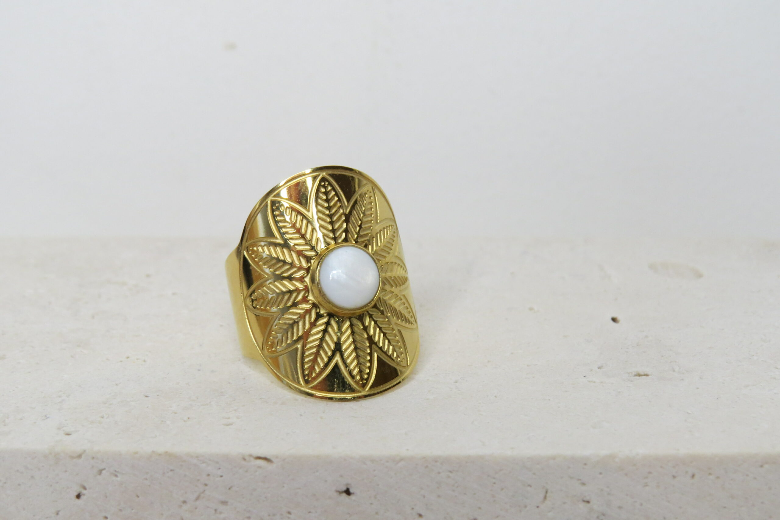 Bague _ Nacre et acier inoxydable – Image 2